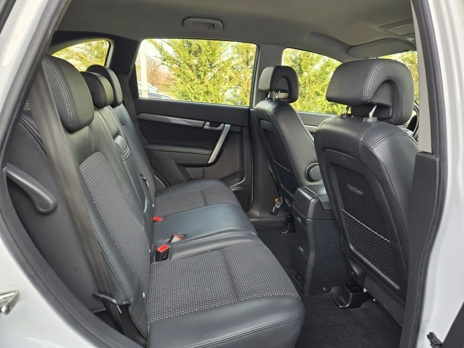 Chevrolet Captiva 2.0VCDI-127кс= 7МЕСТА= АВТОПИЛОТ= СЕРВ.ИСТОРИЯ, снимка 14 - Автомобили и джипове - 53989706
