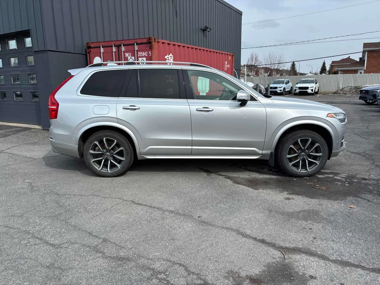 Volvo Xc90 * Momentum * 360 * ПОДГРЕВ * ПАНОРАМА * КЛИП НА МО, снимка 4 - Автомобили и джипове - 54123331