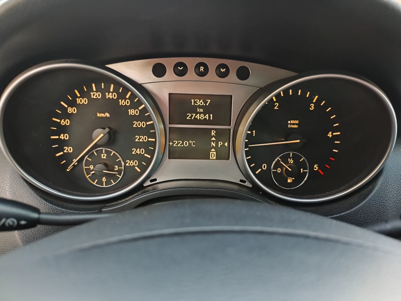 Mercedes-Benz ML 320 CDI , снимка 8 - Автомобили и джипове - 54351206