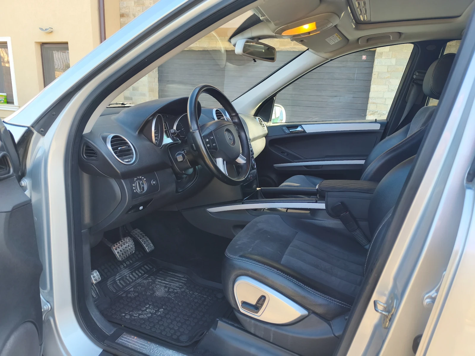 Mercedes-Benz ML 320 CDI , снимка 14 - Автомобили и джипове - 54351206