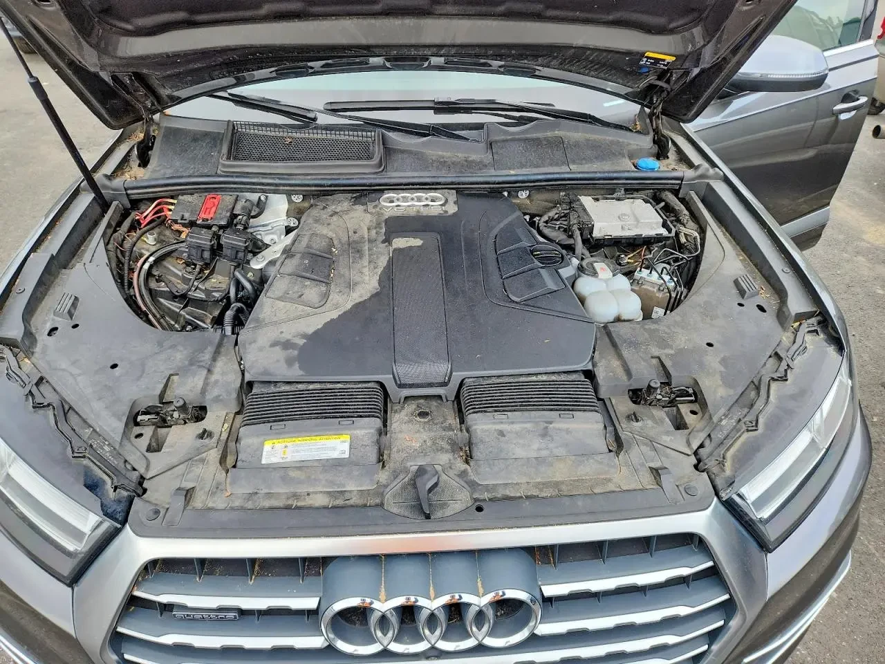 Audi Q7 PREMIUM PLUS, снимка 11 - Автомобили и джипове - 54633366