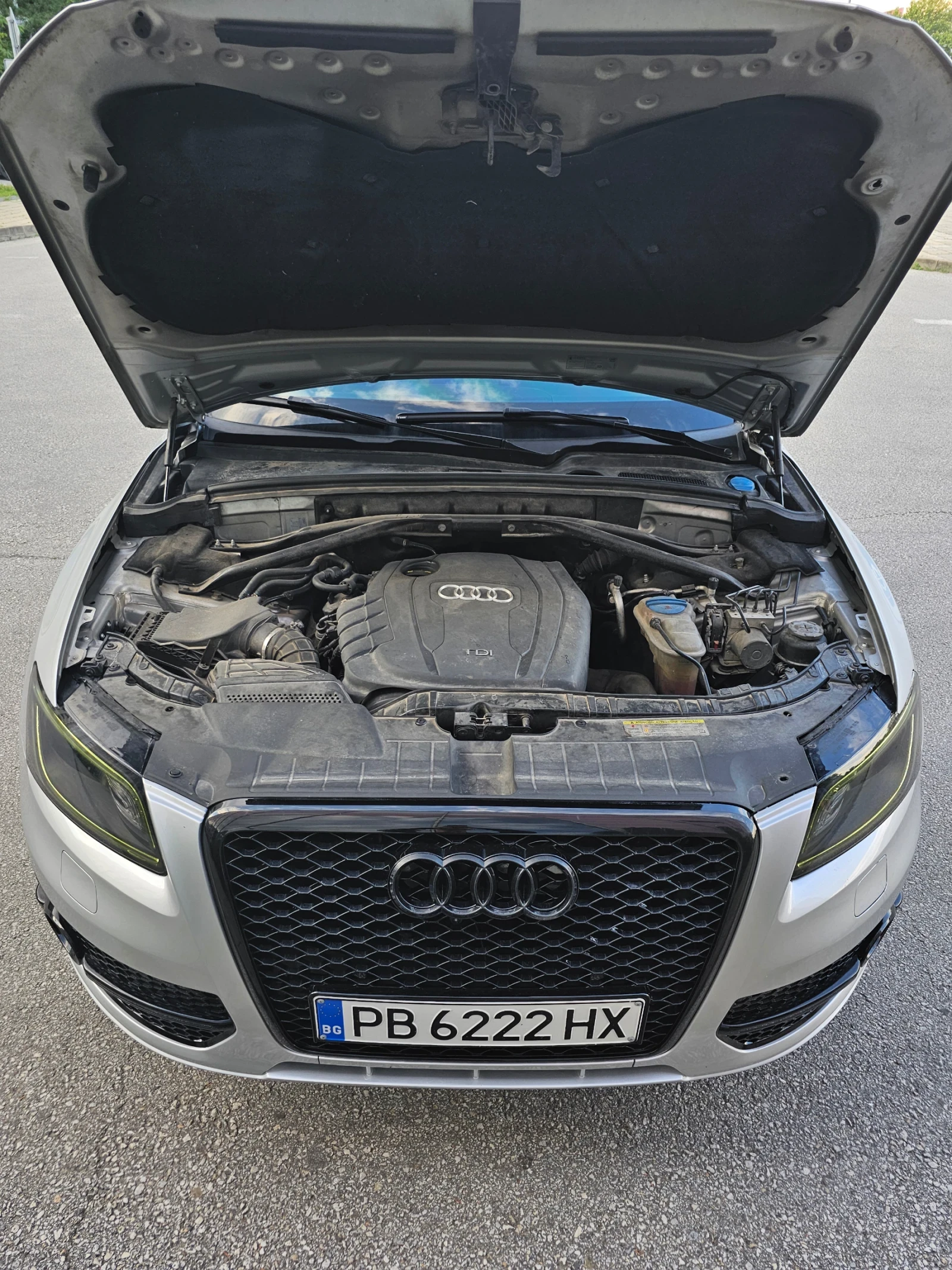 Audi Q5 2.0 TDI, снимка 10 - Автомобили и джипове - 55279688