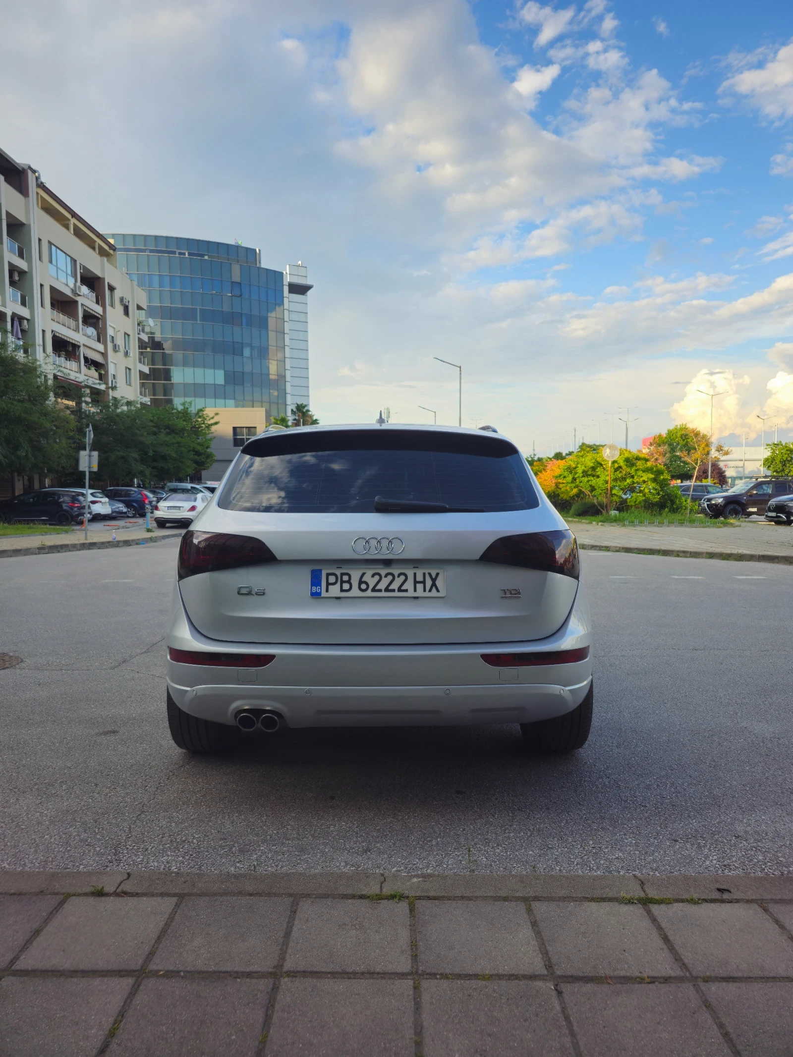 Audi Q5 2.0 TDI, снимка 13 - Автомобили и джипове - 55279688