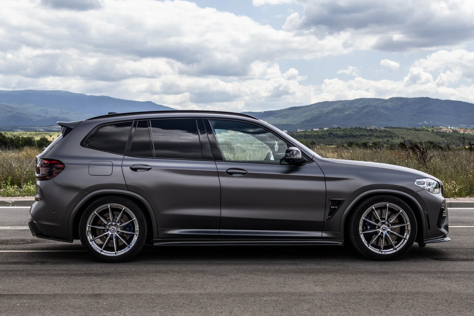 BMW X3 M Carbon / Stage 2 / Harman / 360 / Pano / Xdrive, снимка 9 - Автомобили и джипове - 55410246