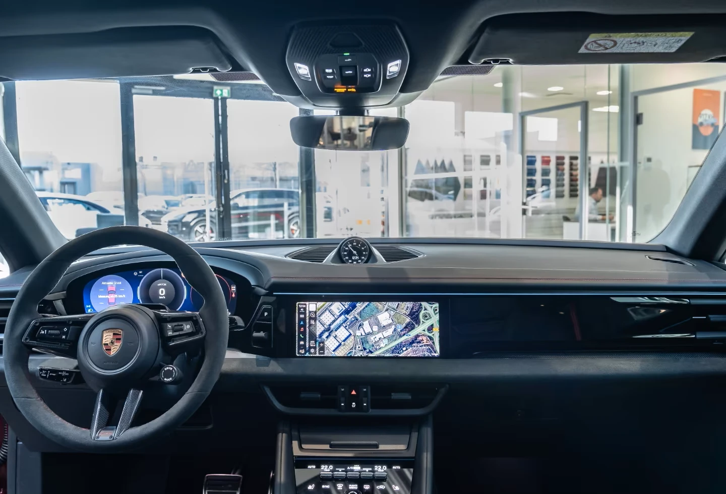 Porsche Macan GTS* PANO* DISTR* BOSE* MEMORY* DISTR* , снимка 15 - Автомобили и джипове - 55664007