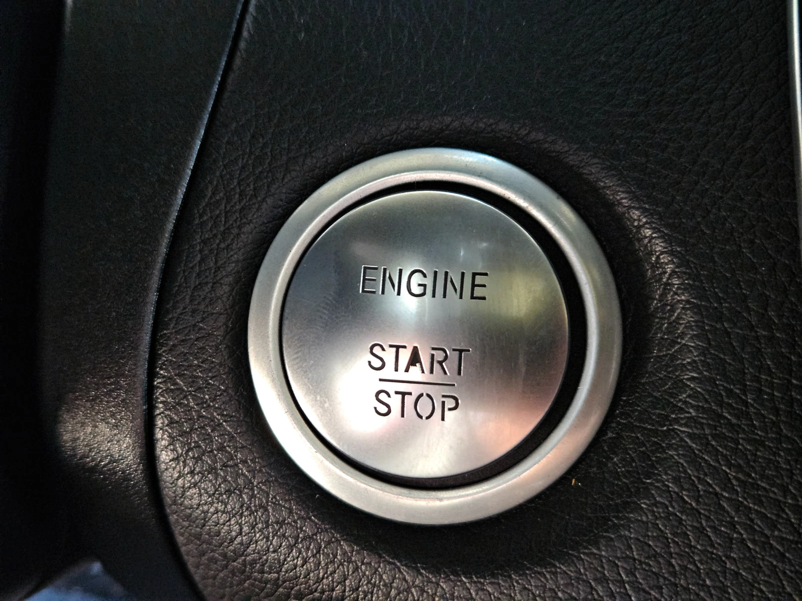 Mercedes-Benz GLC Coupe 350AMG/GERMANY/360CAMERA/AIRMATIC/KEYLESS/BLIND/LI, снимка 12 - Автомобили и джипове - 55751964
