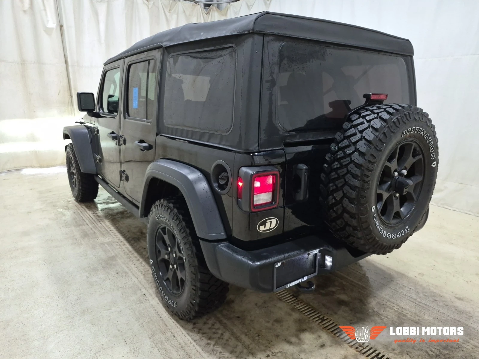 Jeep Wrangler, снимка 4 - Автомобили и джипове - 55955765