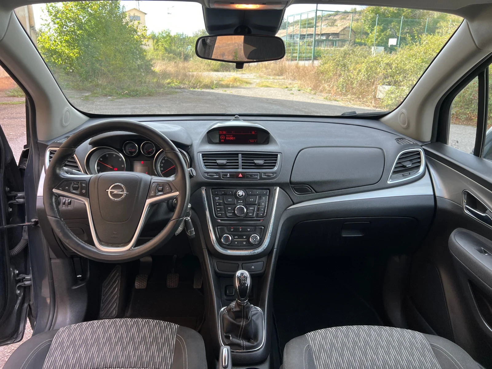 Opel Mokka 1.7CDTI, снимка 14 - Автомобили и джипове - 56325316