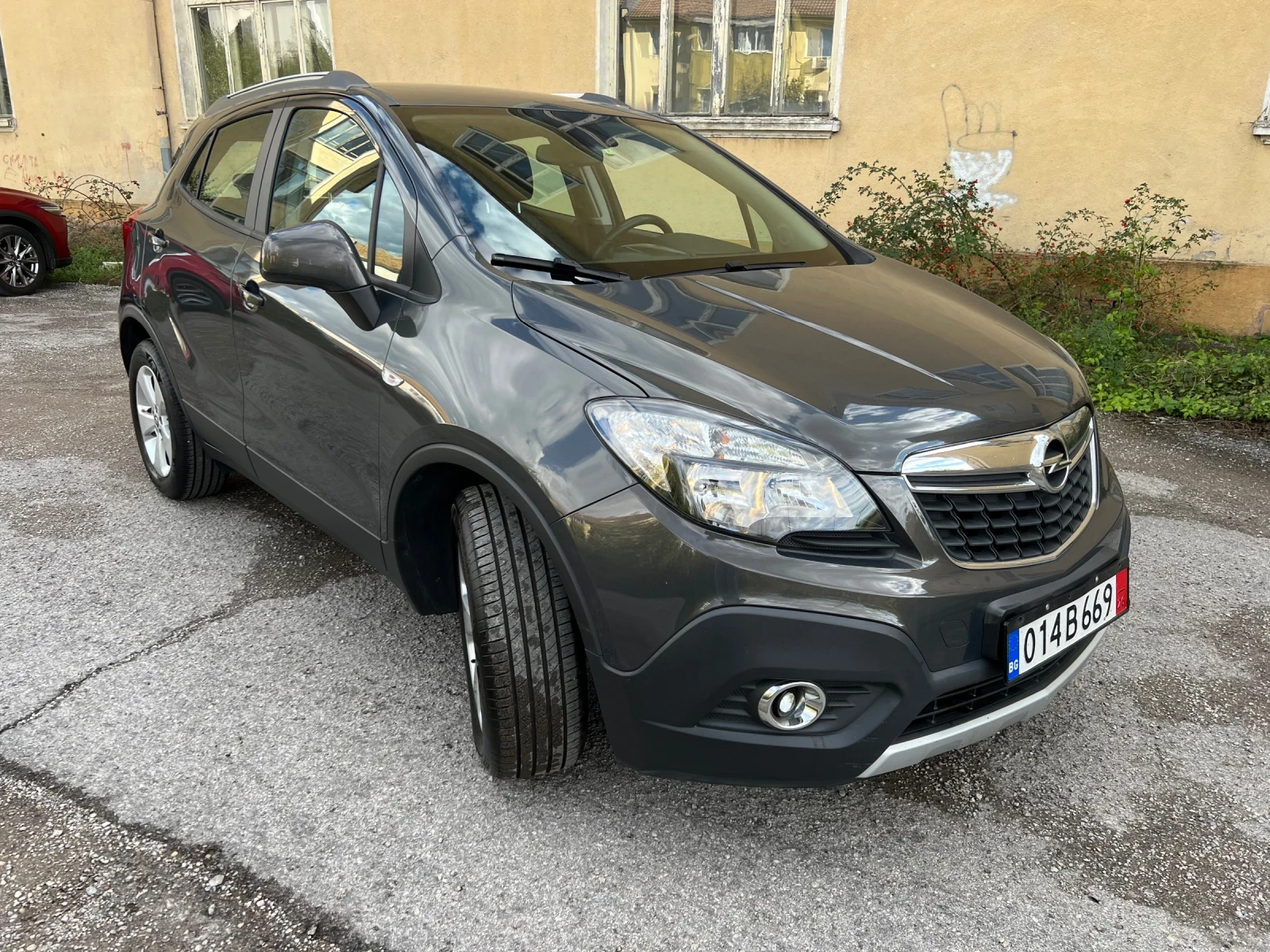 Opel Mokka 1.7CDTI, снимка 3 - Автомобили и джипове - 56325316