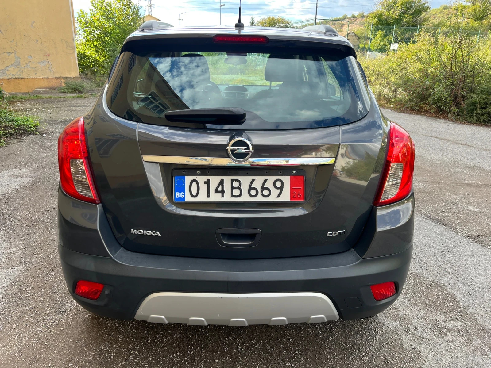 Opel Mokka 1.7CDTI, снимка 4 - Автомобили и джипове - 56325316