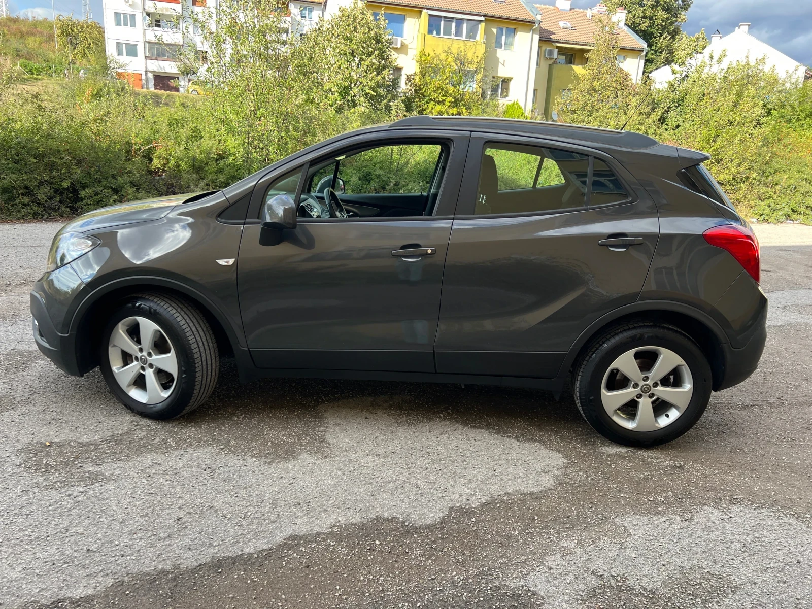 Opel Mokka 1.7CDTI, снимка 7 - Автомобили и джипове - 56325316