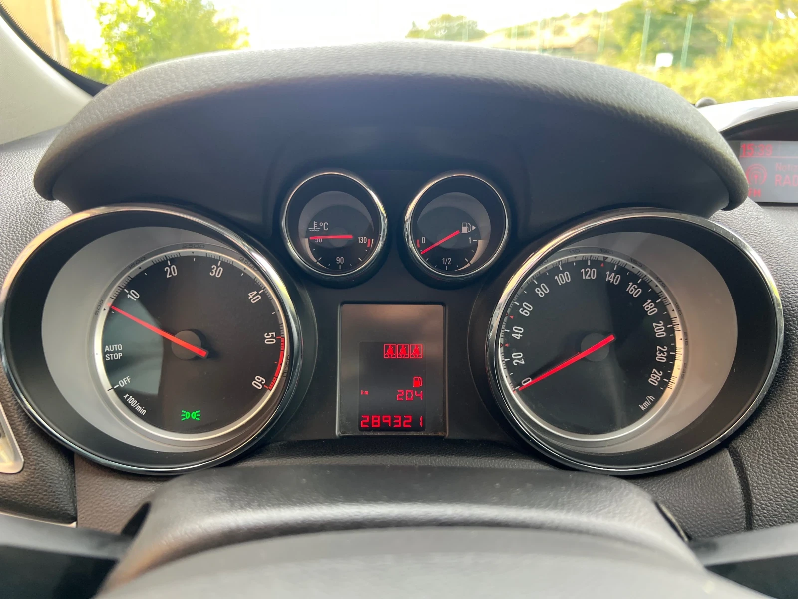 Opel Mokka 1.7CDTI, снимка 13 - Автомобили и джипове - 56325316
