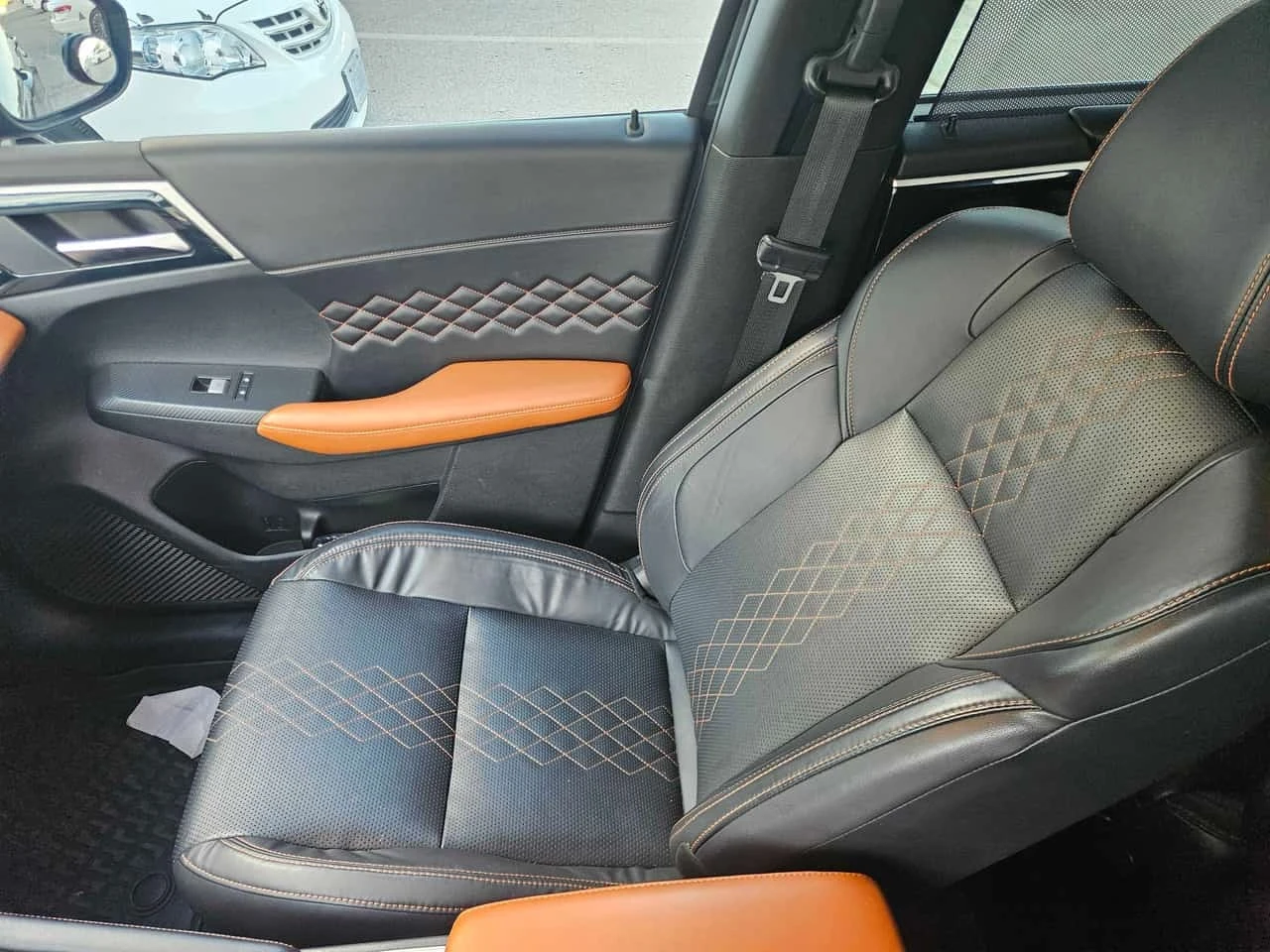 Mitsubishi Outlander * GT * CARFAX * ����� �� ����������� | Mobile.bg � ����������� 7