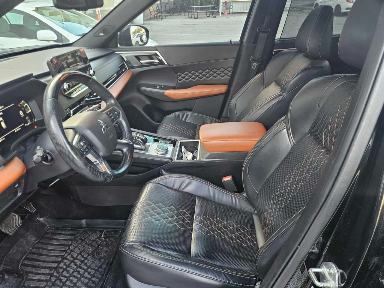 Mitsubishi Outlander * GT * CARFAX * ����� �� ����������� | Mobile.bg � ����������� 4