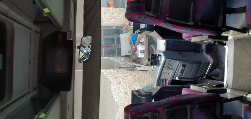 Neoplan N 316 SHD, снимка 9 - Бусове и автобуси - 52548423