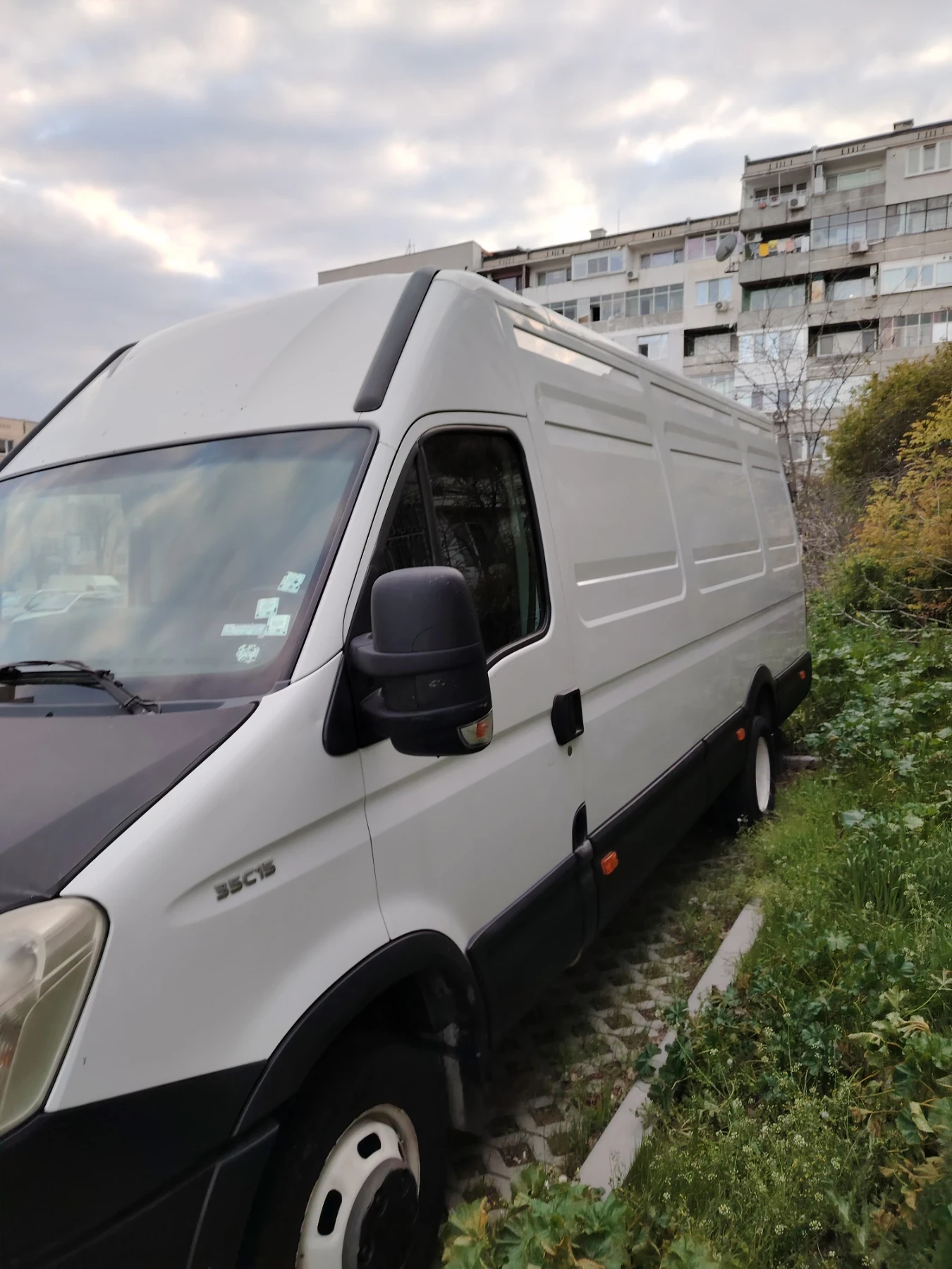 Iveco 35c15 Товарен - изображение 3