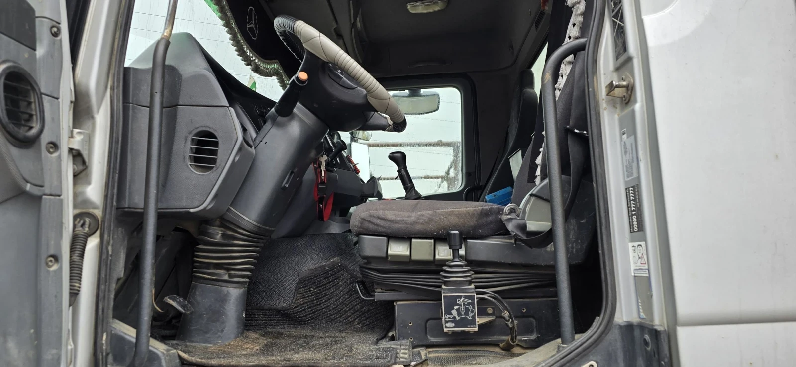 Mercedes-Benz Actros 4141 - изображение 7