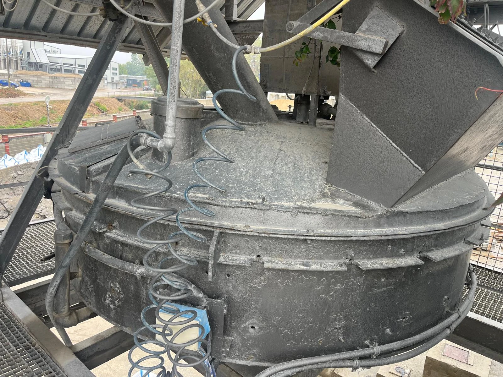 Бетон миксер Друга марка TEKA 1 кубиков - изображение 2