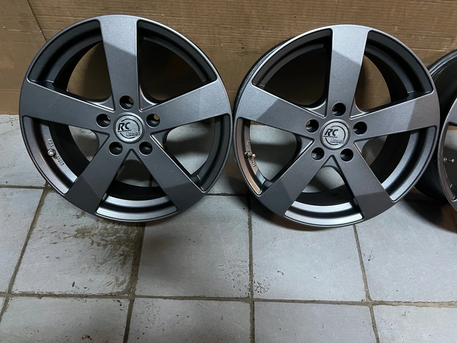 ������ | Mobile.bg � ����������� 3