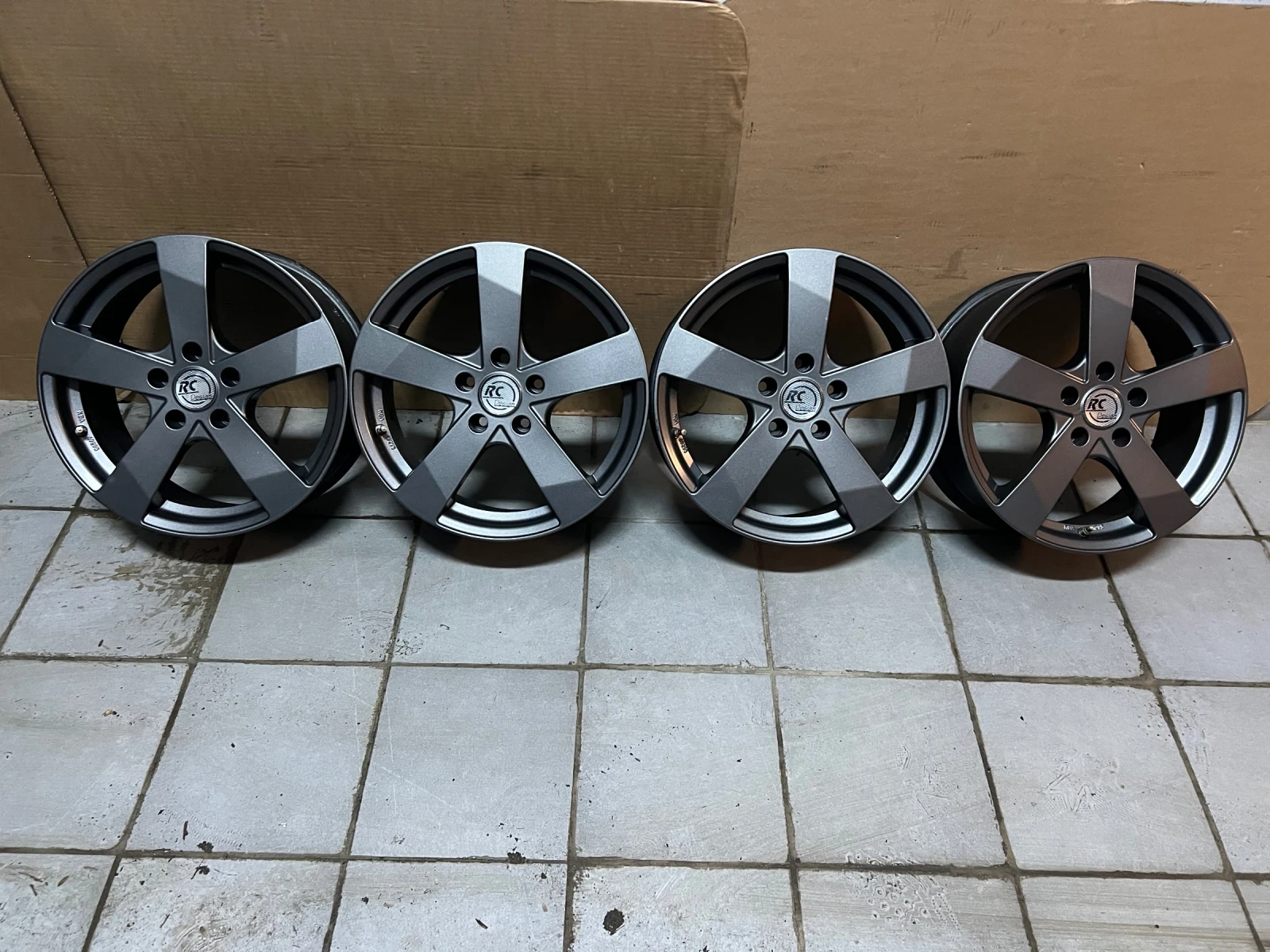 ������ | Mobile.bg � ����������� 4