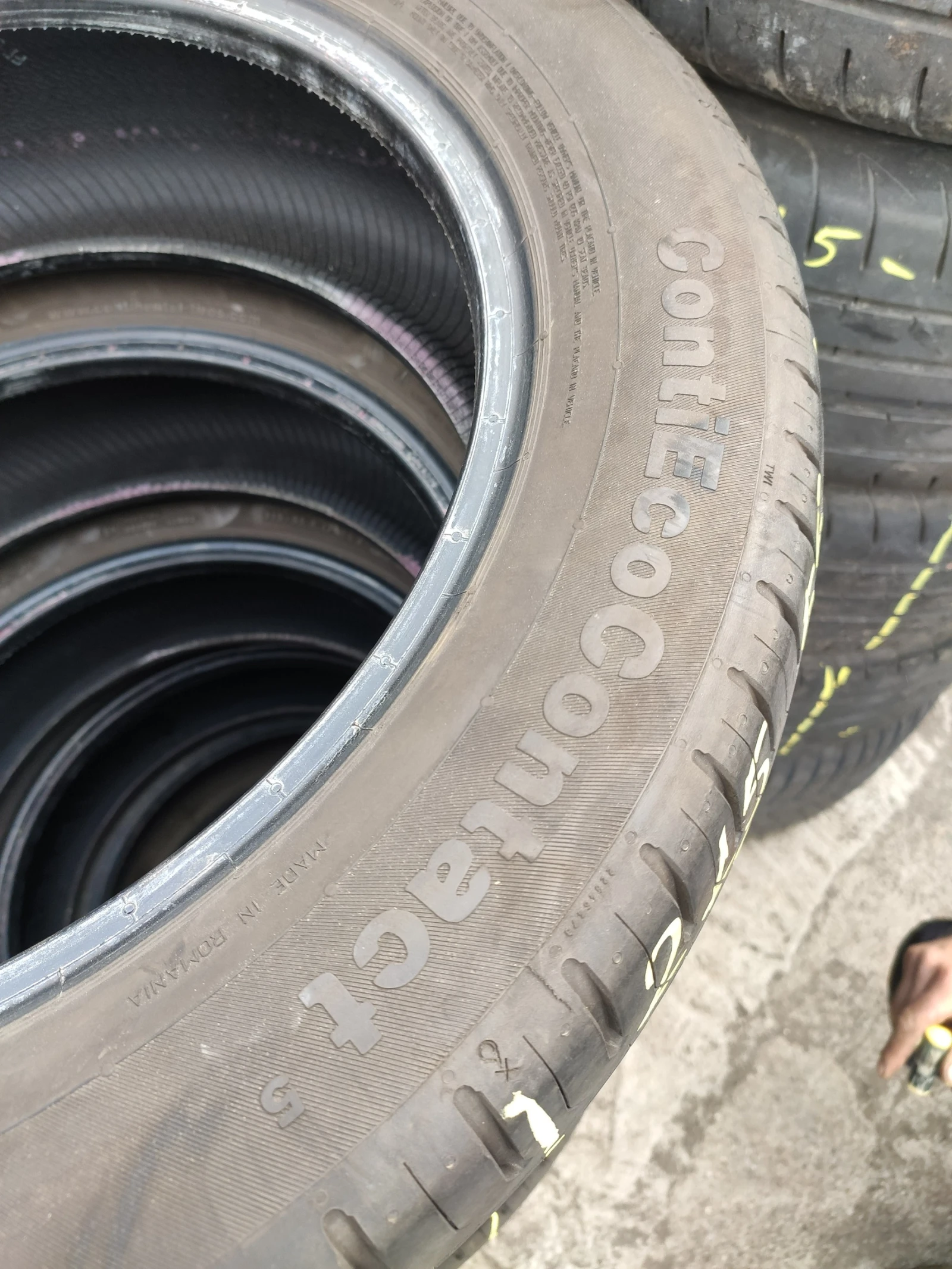 Гуми Летни 215/55R17, снимка 7 - Гуми и джанти - 55272451