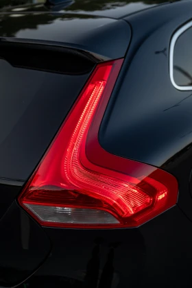 Volvo V40 1.6 D2 R-Design/Екстрова - 15999 лв. - 71431410 15