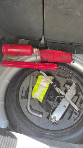 Audi A3 - 2000 € / 3911.66 лв. - 66260566 9