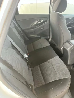 Hyundai I30 - 11800 € / 23078.79 лв. - 52277331 6