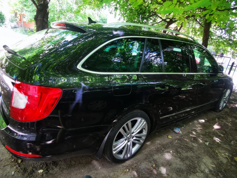 Skoda Superb, снимка 7 - Автомобили и джипове - 47157498