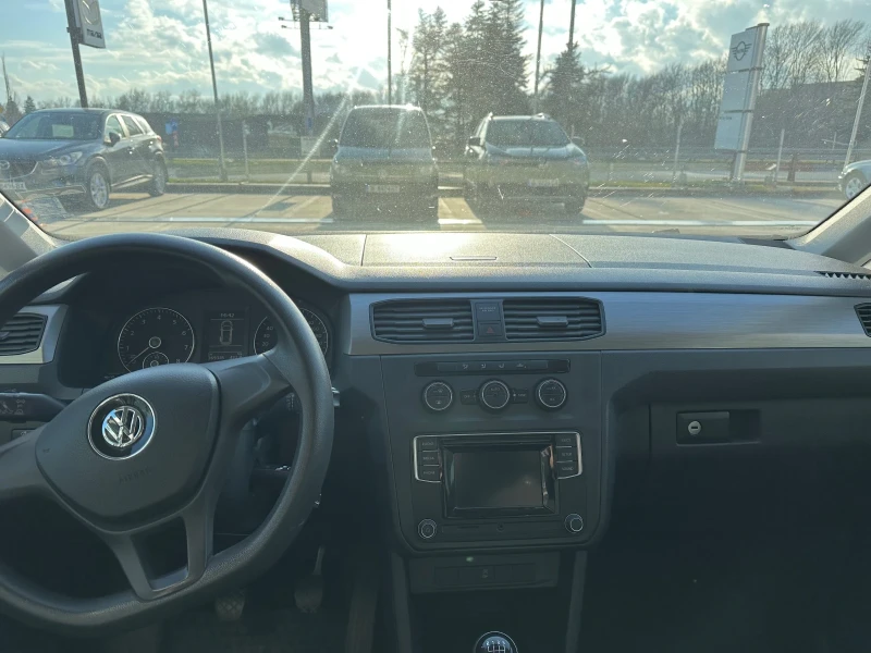 VW Caddy MAXI 7 места 1.4 TGI CNG, снимка 9 - Автомобили и джипове - 48776094