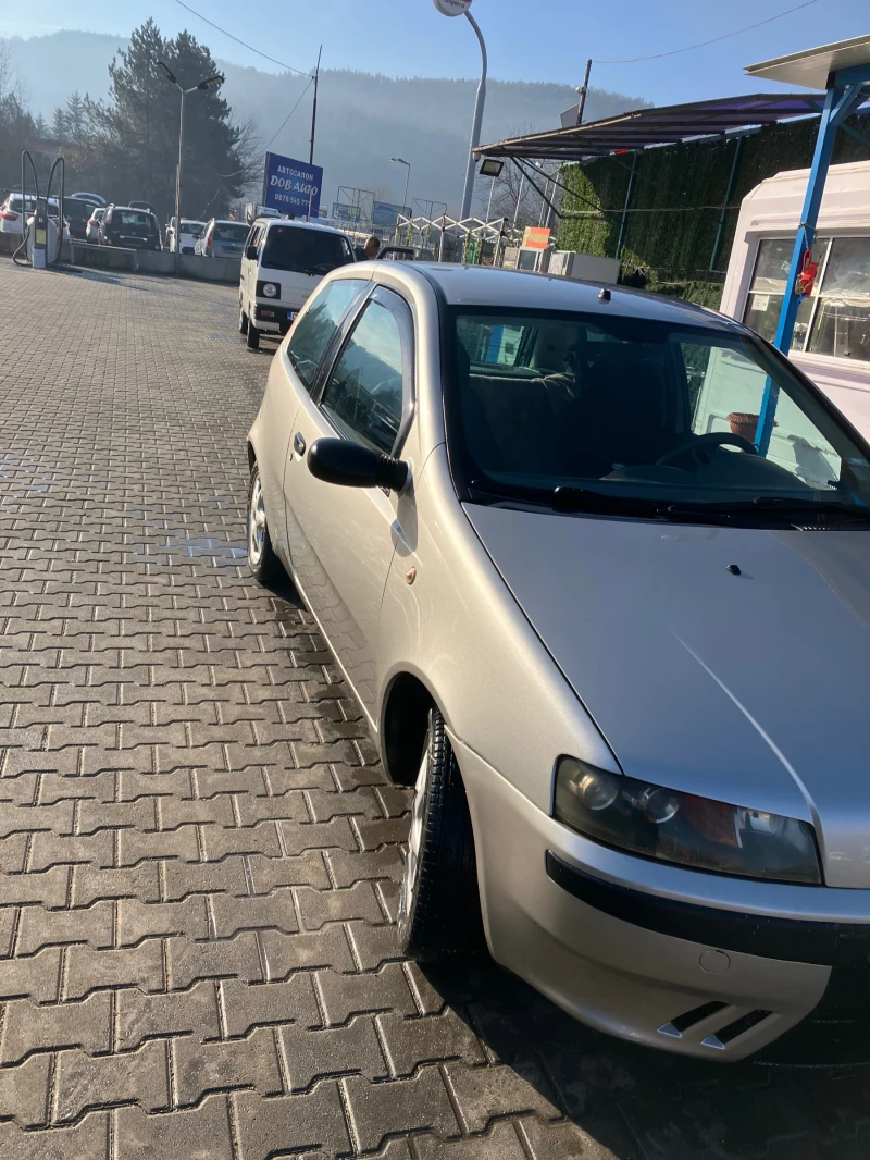 Fiat Punto, снимка 2 - Автомобили и джипове - 48772139