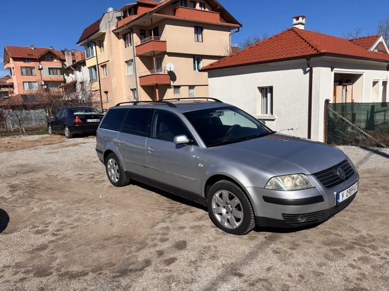 VW Passat 1.9 TDI, снимка 5 - Автомобили и джипове - 49401872