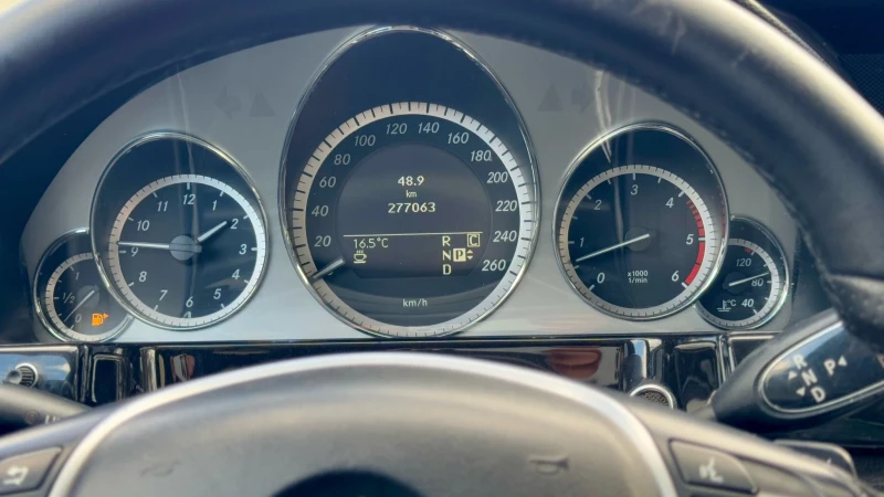Mercedes-Benz E 350, снимка 13 - Автомобили и джипове - 50808402