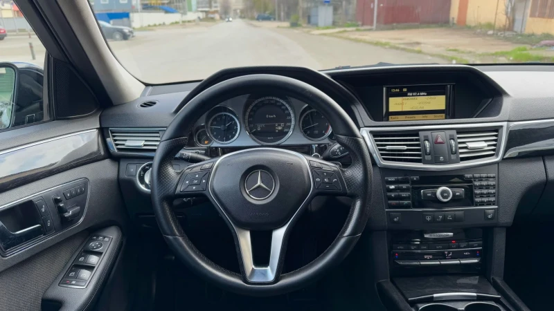 Mercedes-Benz E 350, снимка 11 - Автомобили и джипове - 50808402