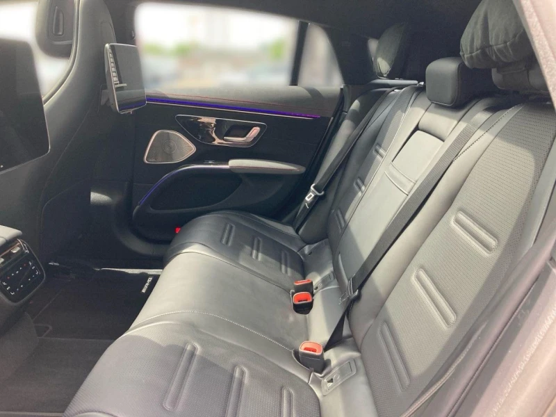 Mercedes-Benz EQS 53 AMG/CERAMIC/CARBON/BURM/PANO/360/HYPERSCREEN/TV, снимка 8 - Автомобили и джипове - 50903238