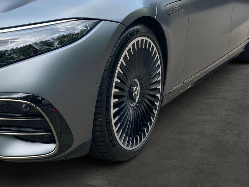 Mercedes-Benz EQS 53 AMG/CERAMIC/CARBON/BURM/PANO/360/HYPERSCREEN/TV, снимка 3 - Автомобили и джипове - 50903238