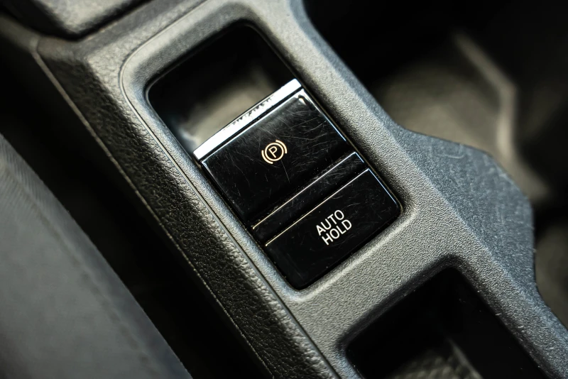 VW Caddy Cargo, снимка 15 - Автомобили и джипове - 51505606