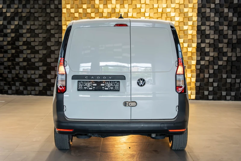 VW Caddy Cargo, снимка 3 - Автомобили и джипове - 51505606