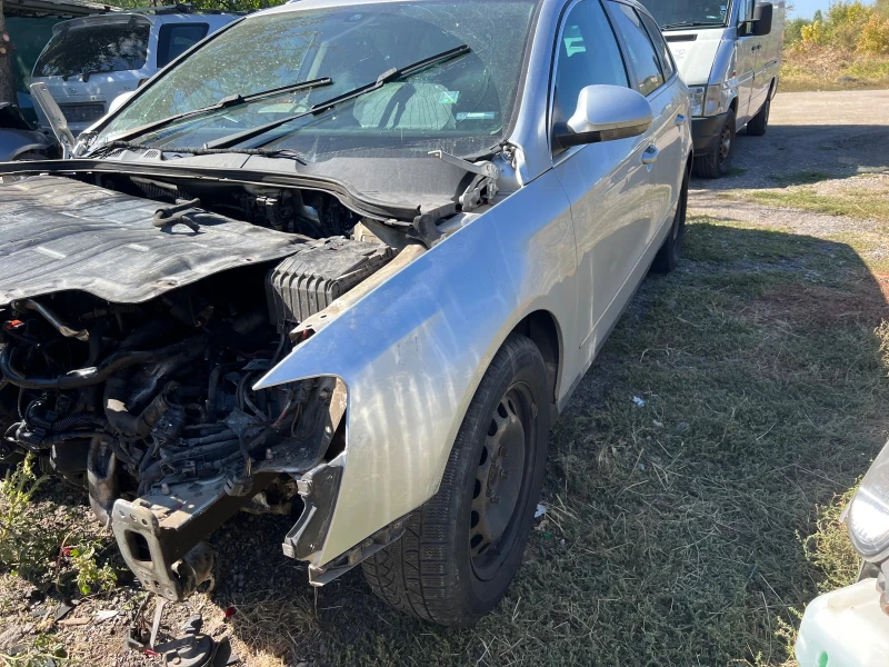 VW Passat 2.0TDI, снимка 5 - Автомобили и джипове - 51793825