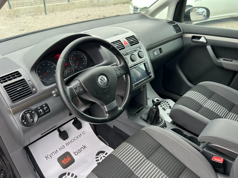 VW Touran, снимка 7 - Автомобили и джипове - 51864141