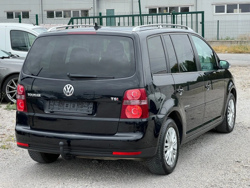 VW Touran, снимка 4 - Автомобили и джипове - 51864141