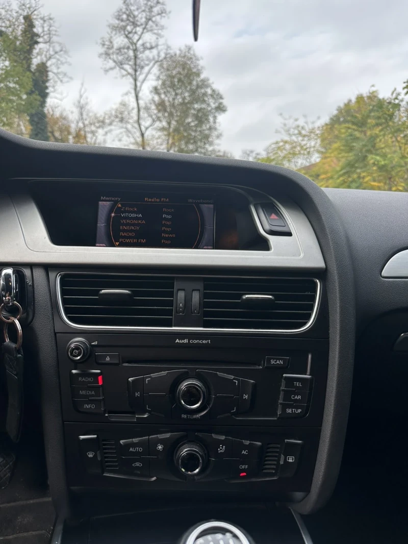 Audi A4 2.0TDI, снимка 10 - Автомобили и джипове - 52452994