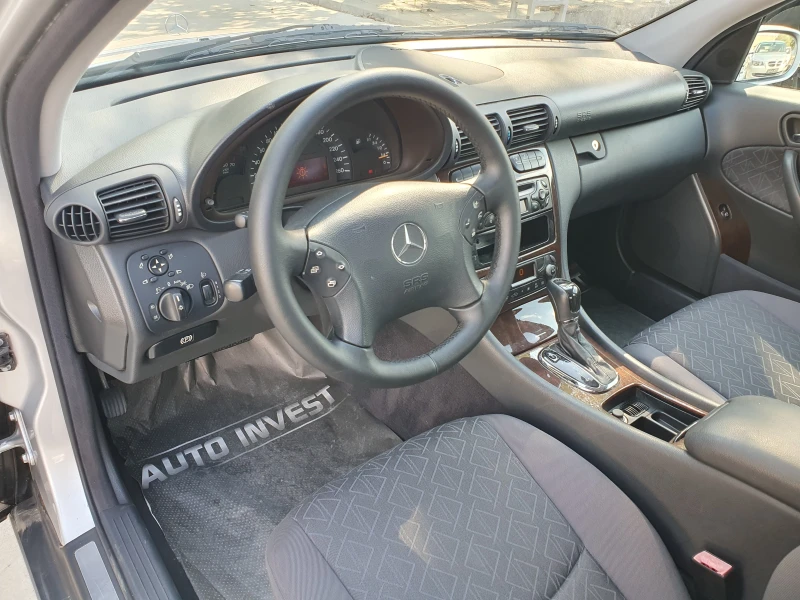Mercedes-Benz C 240 ГАЗ/БЕНЗИН/, снимка 10 - Автомобили и джипове - 53160649