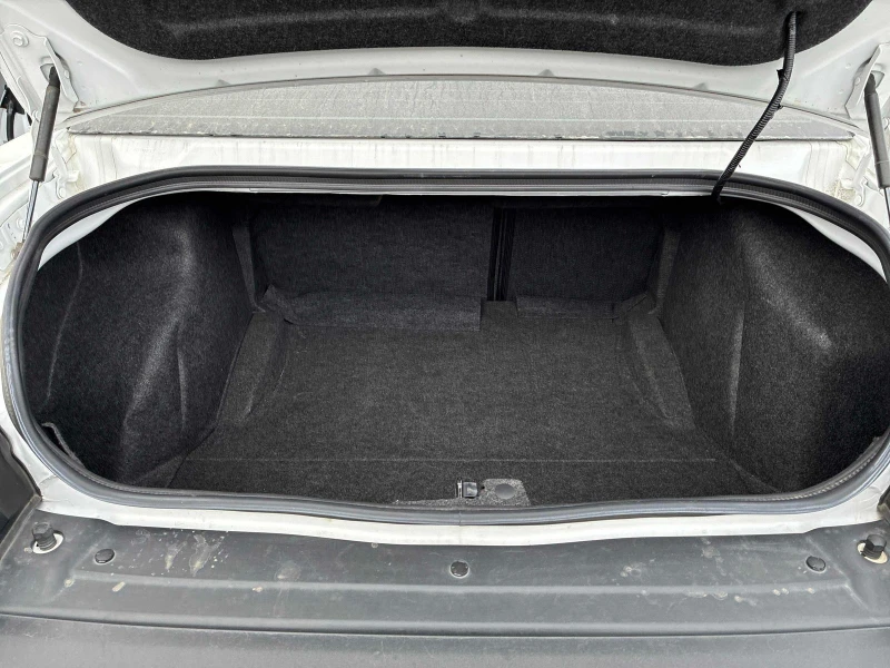 Dodge Challenger SRT 392 С РЕГИСТРАЦИЯ & АВТО КРЕДИТ , снимка 13 - Автомобили и джипове - 53261178