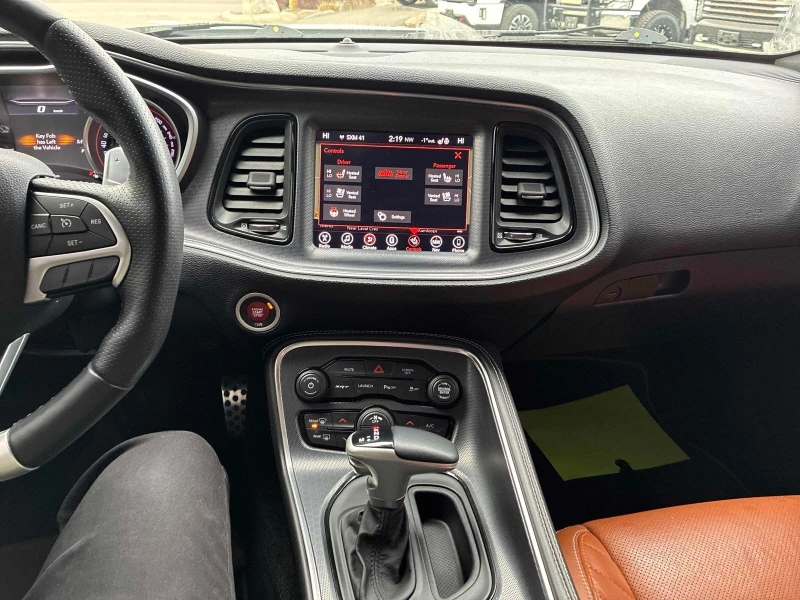 Dodge Challenger SRT 392 С РЕГИСТРАЦИЯ & АВТО КРЕДИТ , снимка 8 - Автомобили и джипове - 53261178