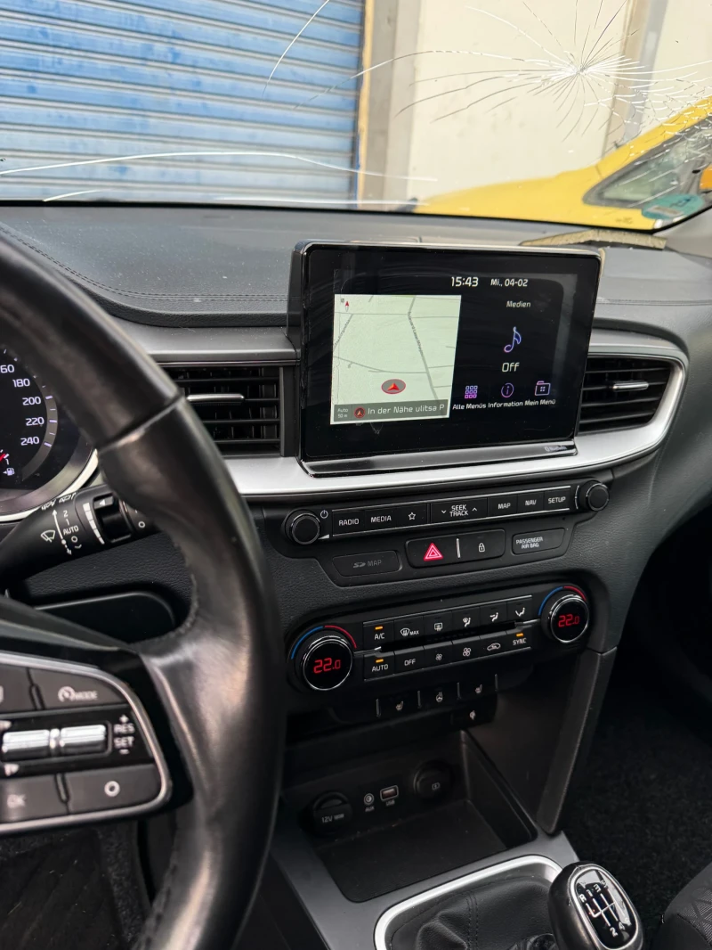 Kia Ceed 1.4, снимка 9 - Автомобили и джипове - 53355468