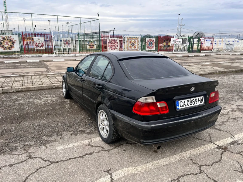 BMW 318, снимка 6 - Автомобили и джипове - 53385467