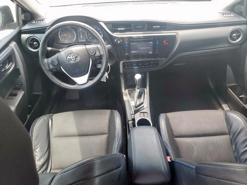 Toyota Corolla L 1.8 - изображение 8