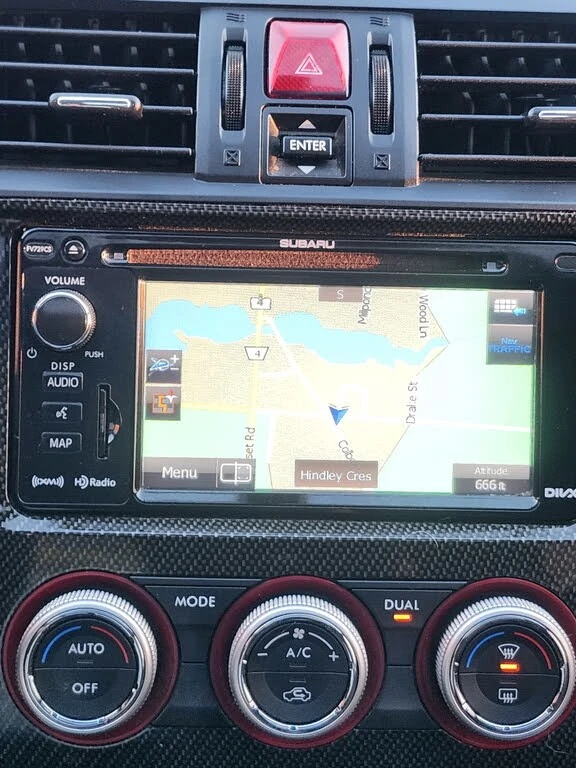 Subaru WRX * STI* Limited* Manual* KEYLESS* Camera* ПОДГРЕВ* , снимка 12 - Автомобили и джипове - 55463455