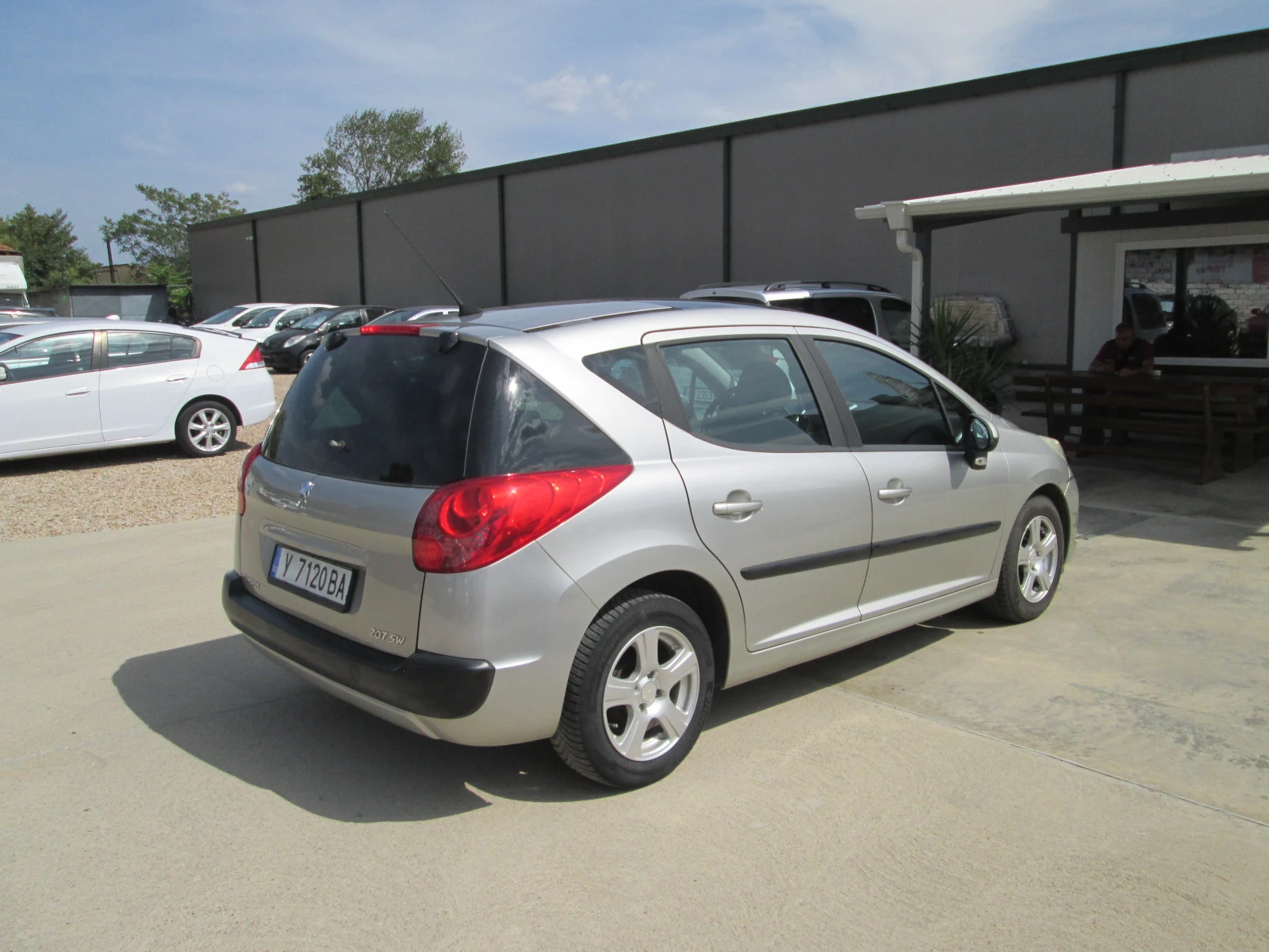 Peugeot 207 1.4i - изображение 5